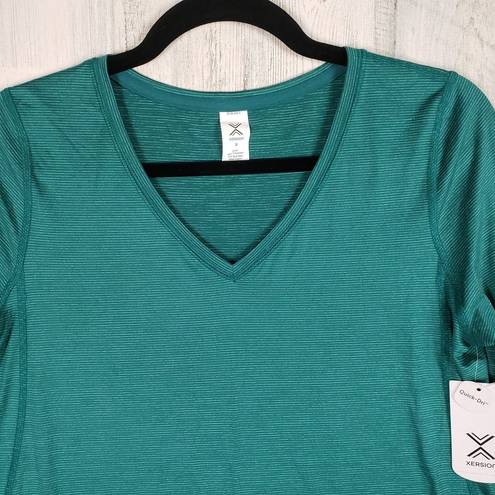 Xersion NWT  Quick Dry Green long Sleeve V-Neck Shirt Women's Size Small