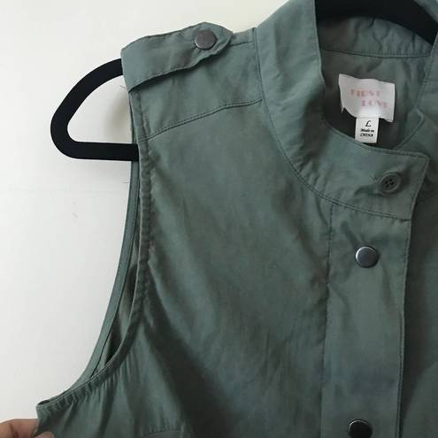 First Love Womens Cargo Military‎ Vest Green Size Large