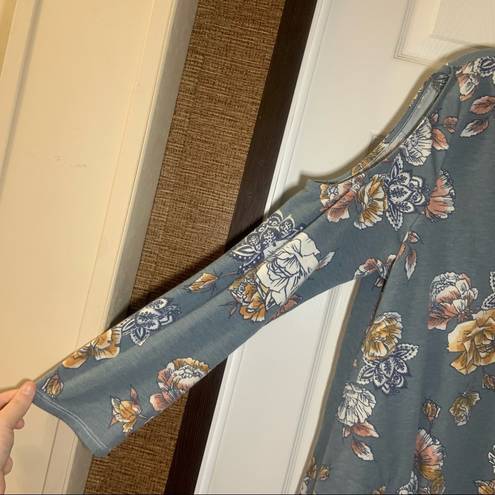 Bobeau  Blue Floral Print Knit Cold Shoulder 3/4 Sleeve Top 1X