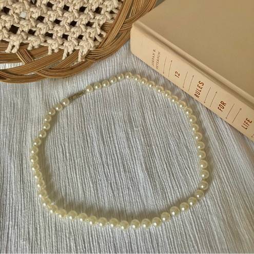 American Vintage Vintage “Devereaux” Ivory Pearl Necklace 18.5” Hand Knotted Classic Elegant