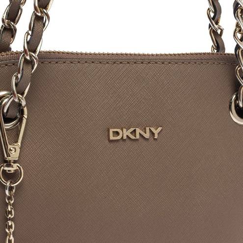 DKNY NWOT  Brown Leather Bryant Park Shoulder Bag