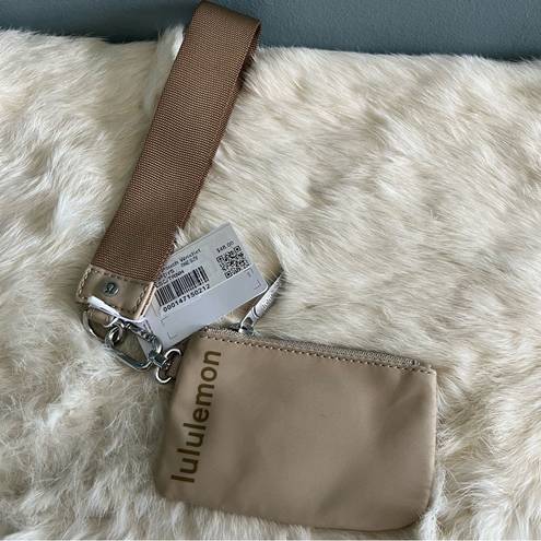 Lululemon  Pouch Wristlet