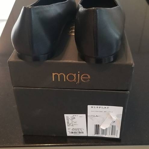 Maje 💕💕 Flat Leather Pumps ~ Black