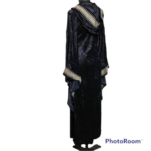 NEW Rubie’s Midnight Priestess Vampire Costume Black Velvet Hooded Gold Trim Size L