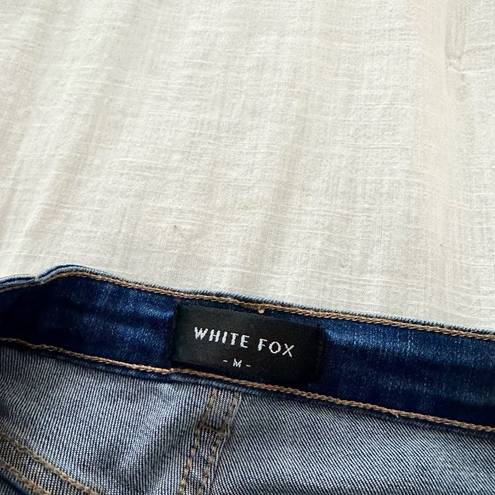 White Fox Boutique White Fox Women’s Blue Medium Denim Flare Jeans