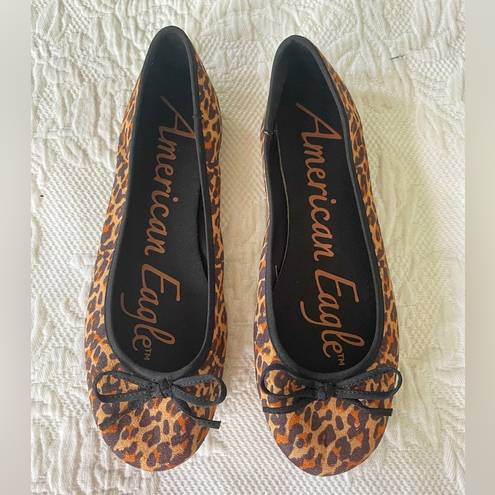 American Eagle NWOT  Leopard Ballet Flats With Bow Shoes Size 9