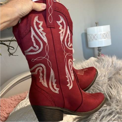 True Craft Red Cowgirl Boots Mid Calf Embroidered Western Cowboy Womens 7 New in Box Rodeo