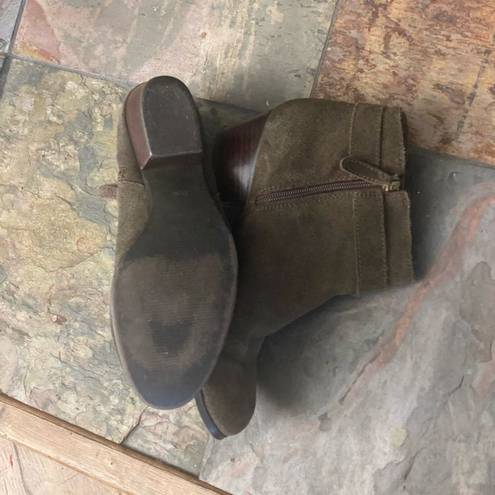 Guess  Brown Suede Booties. Size 7.5.