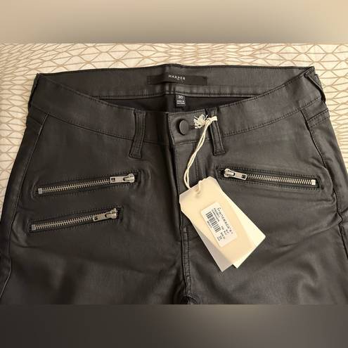 Harper NWT  (Francesca’s) Coated Black Skinny Jeans, zip pockets, ankle zip 10/30