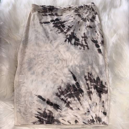 Iris tie dye skirt