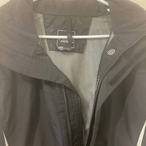 The North Face  HYVENT Women's Black Triclimate Shell Jacket Size M