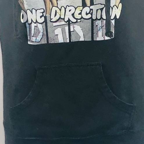 One Direction  Vintage Concert Sweatshirt 1D All Members Photograph Front SMALL