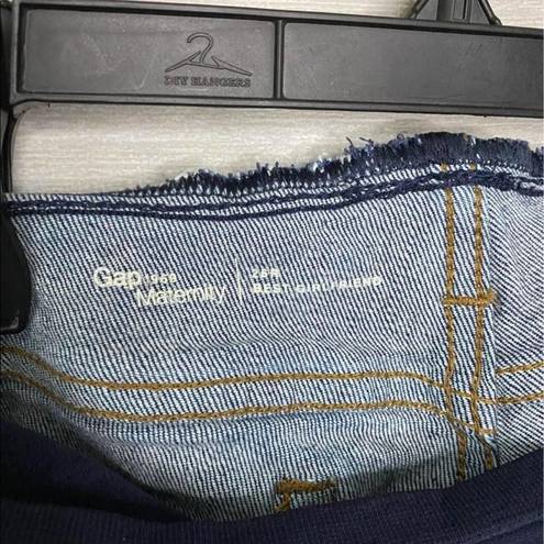 Gap  Maternity crop distressed crop jeans