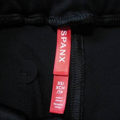 Spanx NWT  20350R The Perfect Jogger in Classic Black Knit Ponte Pants XS