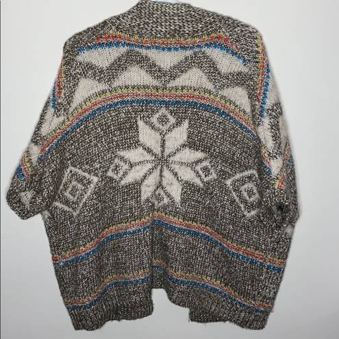 American Eagle  tribal poncho short sleeve sweater size S