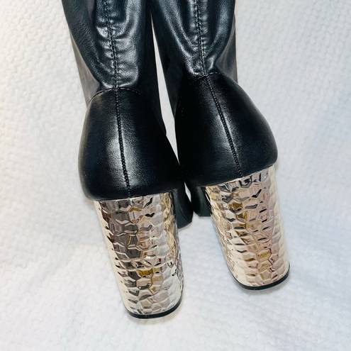 Qupid  Chrome Heeled Boots NWOT sz 10