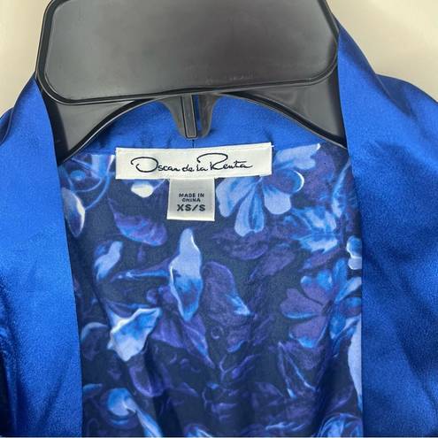 Oscar de la Renta  Blue Floral Robe