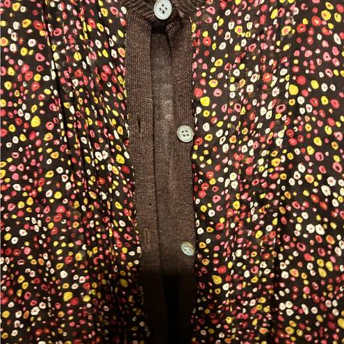 DKNY  100% Tussah Silk
Blouse Sweater Cardigan
Brown Floral size Medium