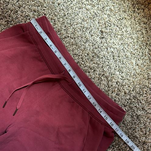 Lululemon  Scuba Joggers Fleece Size 10 Maroon