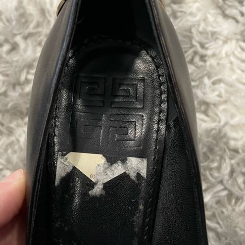 Givenchy  Black Gold Emblem Pumps 37