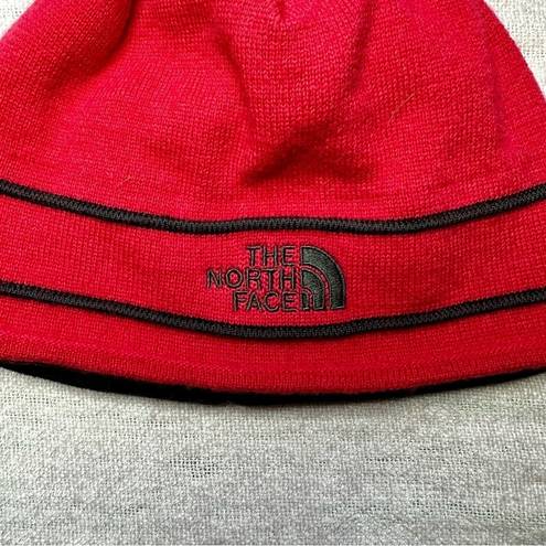 The North Face NEW -  women’s  100% Merino Wool beanie/winter hat (one size)