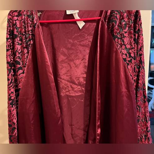 Delicates Sophia By  Woman Size 2x Sexy Burgundy Kimono Robe Silky