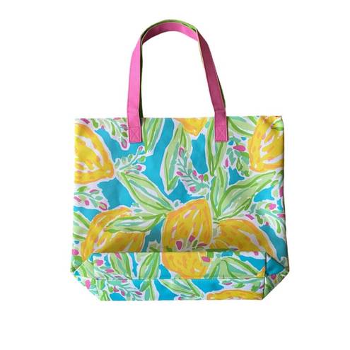 Lilly Pulitzer For Estee Lauder lemon print tote bag beach spring