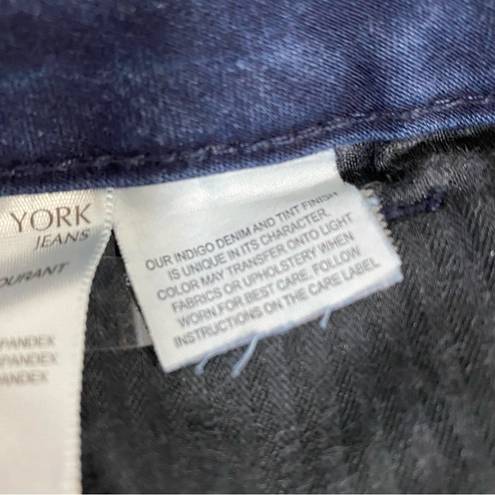 Jones New York Jeans Indigo Blue Size 12 Sutton Straight Leg Stretch Slimming