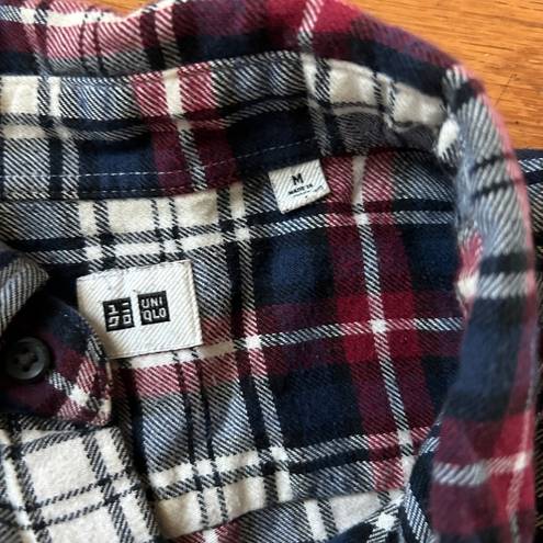 Uniqlo Like new  ladies plaid shirt size M