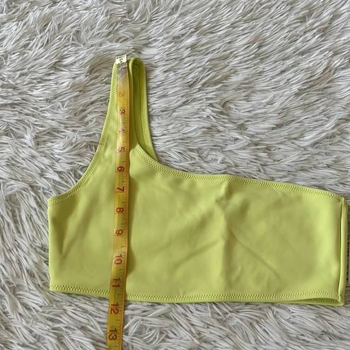 Good American  Scuba Hot Shoulder Bikini Top in Key lime001 size 2/Medium