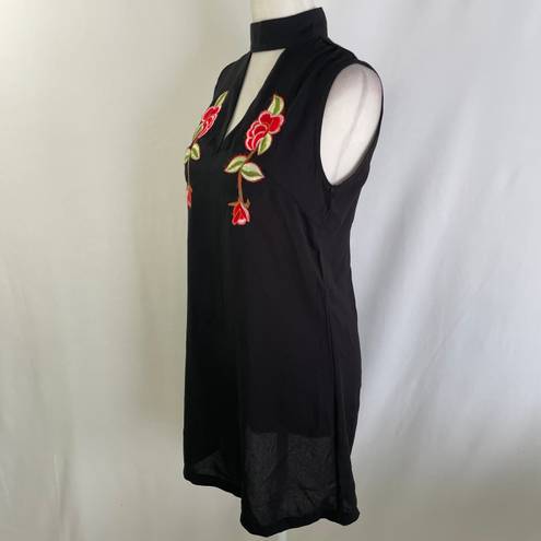 Pretty Little Thing New  Embroidered Floral Choker Neck Shift Dress Black Size 4