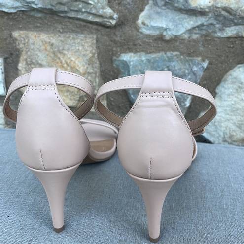 Lane Bryant  ankle strap light pink heels size 8 NWOT