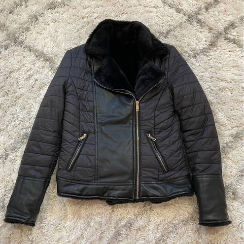 Guess Reversible  Puffer / Fur Jacket