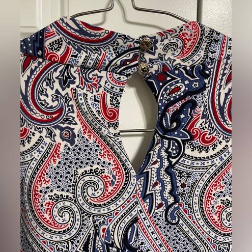 Tommy Hilfiger  women’s large bandana print sleeveless blouse with keyhole back