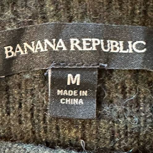 Banana Republic  Merino Wool Cashmere Ruffle Mock Neck Sweater Medium