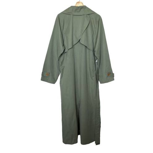 L'Academie  Trench Coat in green