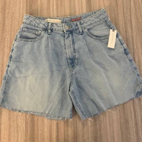 Pilcro NWT  x Anthropologie High Rise Pleated Denim Jean Shorts Size 28