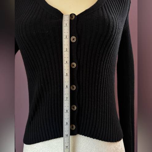 Aeropostale  Black Cardigan Ribbed Long Sleeve Sweater size Small Cute Minimalist