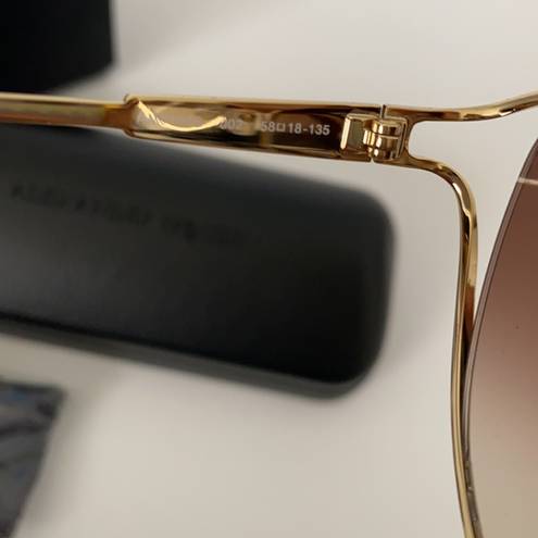 Alexander McQueen NWOT  sunglasses