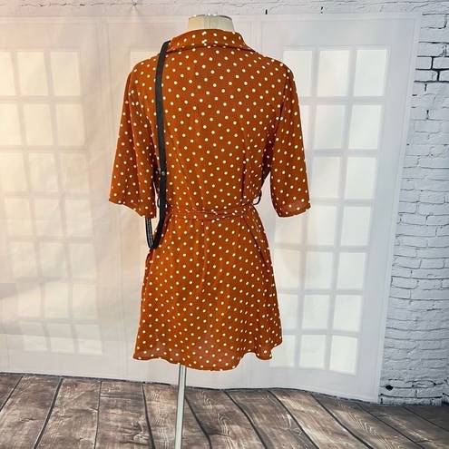 Pretty Little Thing  nwt terracotta collared polka dot short sleeve mini dress si