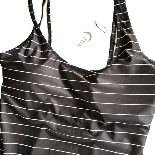 Zyia  Black White Stripe Simplicity One Piece Swimsuit Sz. XL Sporty Athletic