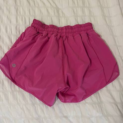 Lululemon Hotty Hot Shorts 4”