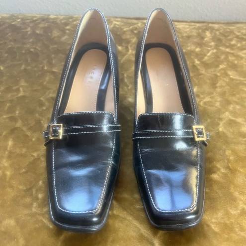 Liz Claiborne Axcess  Black Leather Heels Sz 7