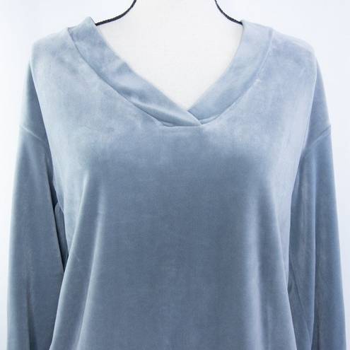 Isabel Maternity NEW  blue soft velvet top, size XS