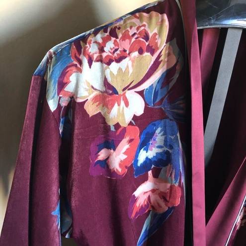 In Bloom  lenox floral satin robe XS/S