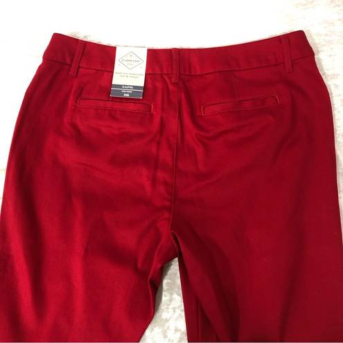 St. John’s Bay  rumba red capri mid rise women’s size 12