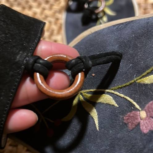 Petal Floral  Shaped Leather Sandals