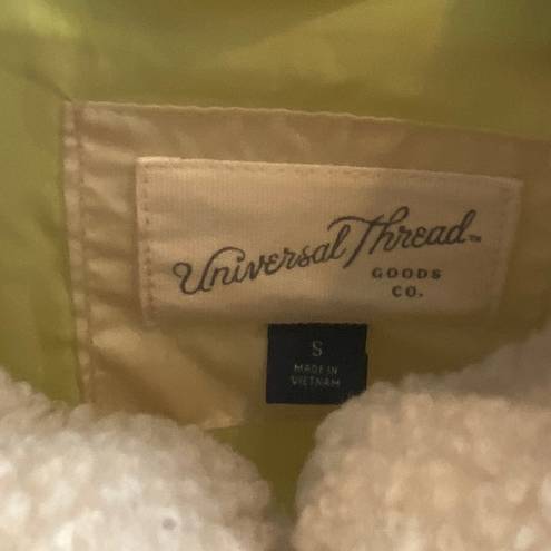 Universal Threads UNIVERSAL THREAD Sherpa Jacket Cream w/ Light Green Pocket Size Small