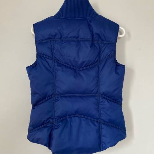 Tommy Hilfiger  women’s small blue puffer vest