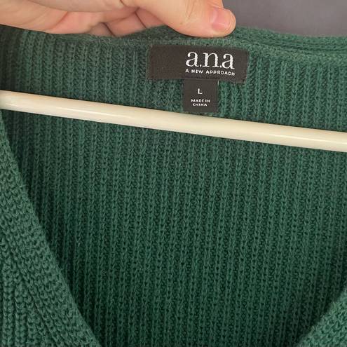 a.n.a womens large green sweater v-neck